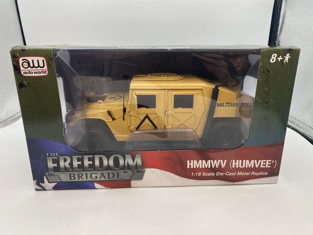 AUTO WORLD The Freedom Brigade Humvee HMMWV 1:18 Scale Die-Cast (D1)